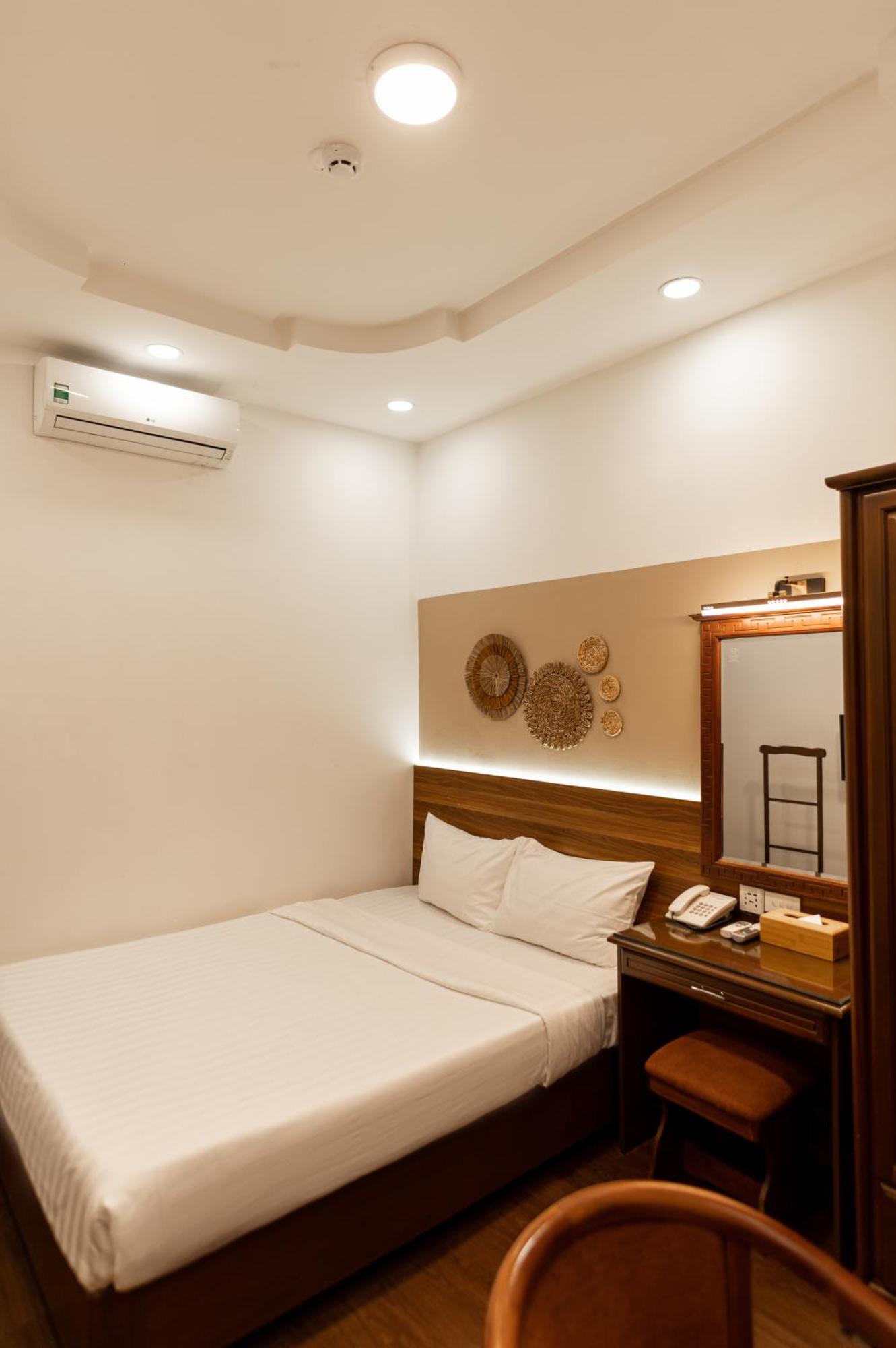 Lantern Hotel Ho Şi Min Dış mekan fotoğraf